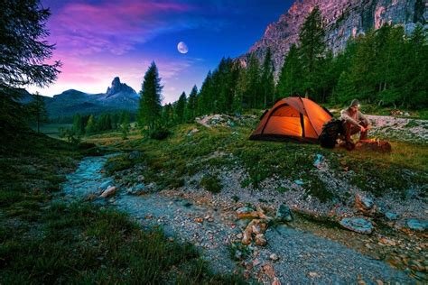 The Art of Backcountry Camping: Tips for a Remote Wilderness Experience