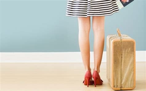 The Benefits of Traveling Light for Small Home Dwellers