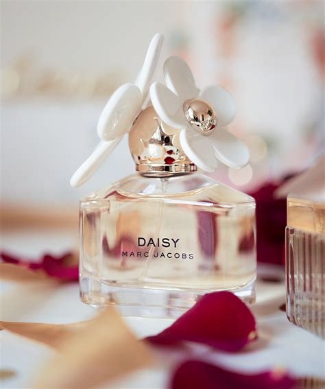 How to Choose the Perfect Perfume for Any Occasion